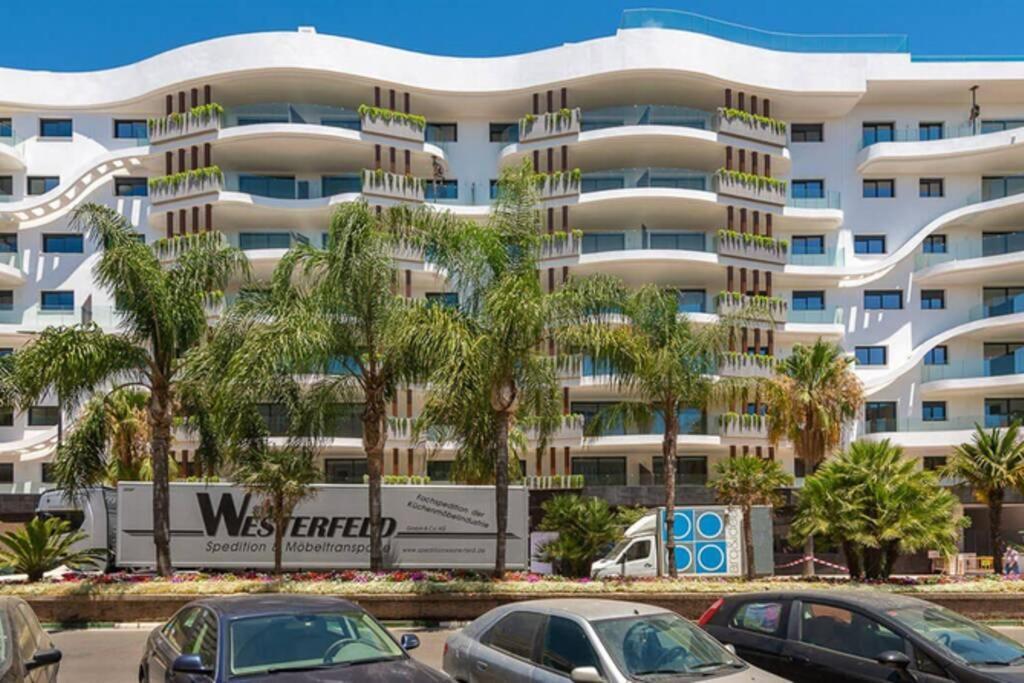 Keywise Family Luxury Infinity Beach & Golf Естепона Екстериор снимка