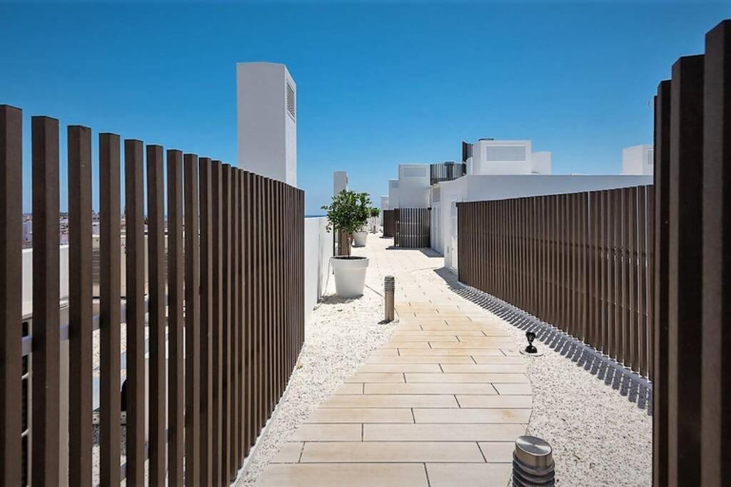 Keywise Family Luxury Infinity Beach & Golf Естепона Екстериор снимка